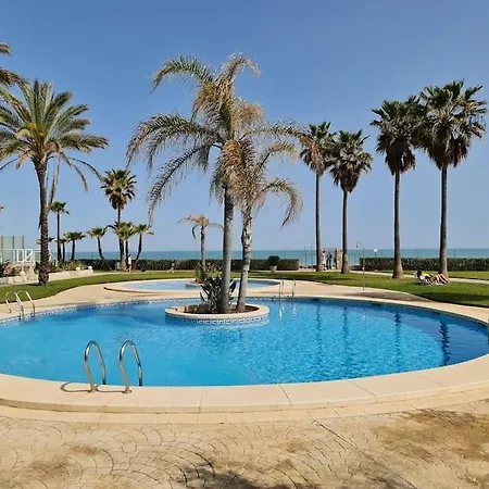 Vistas Desde La Terraza * دينايا